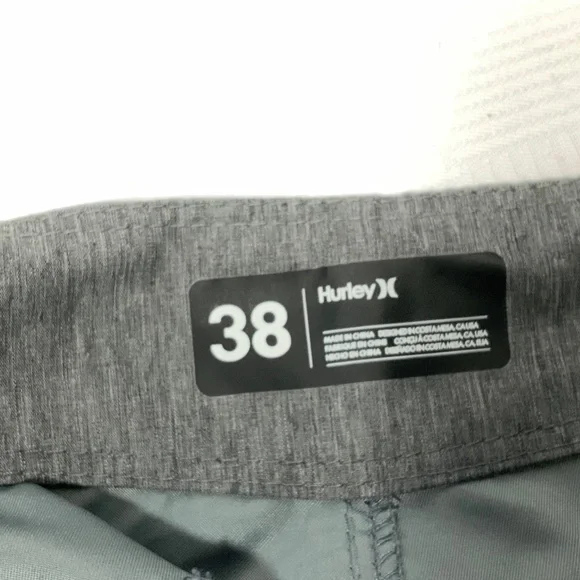 Hurley Men's Gray Board Shorts - Size 38 - Picture 7 of 9